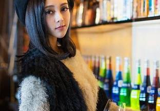 青豆客 - 欧尼anne在线变身兔女郎，不怕兔子不怕狼，只怕卖萌不够力！