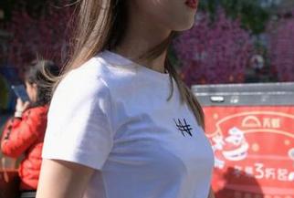 魔镜街拍 - 午后小憩，婷婷的包臀灰裙与薄丝OL形象无圣光透出的真实魅力，套图带你感受。