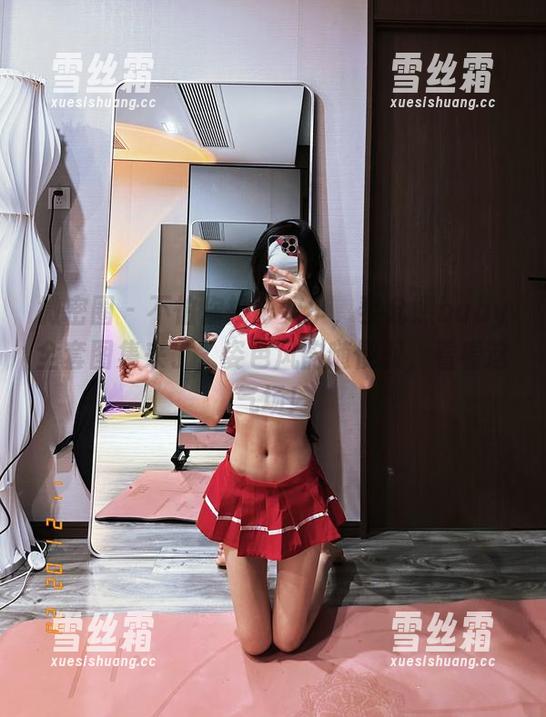 黎允熙baby 微密圈 - 不怕你投影变小,黎允熙baby全套图集来了,姿色风韵随便取,看看这气场!