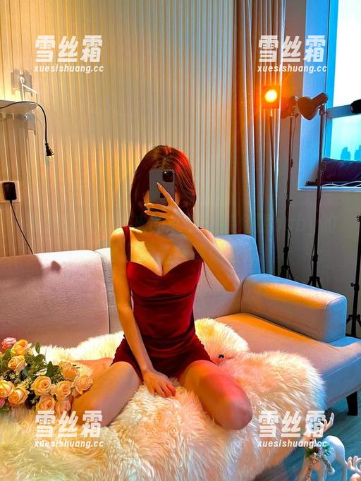 黎允熙baby 微密圈 - 拽出来的礼服:黎允熙baby的网盘作品在等你取件